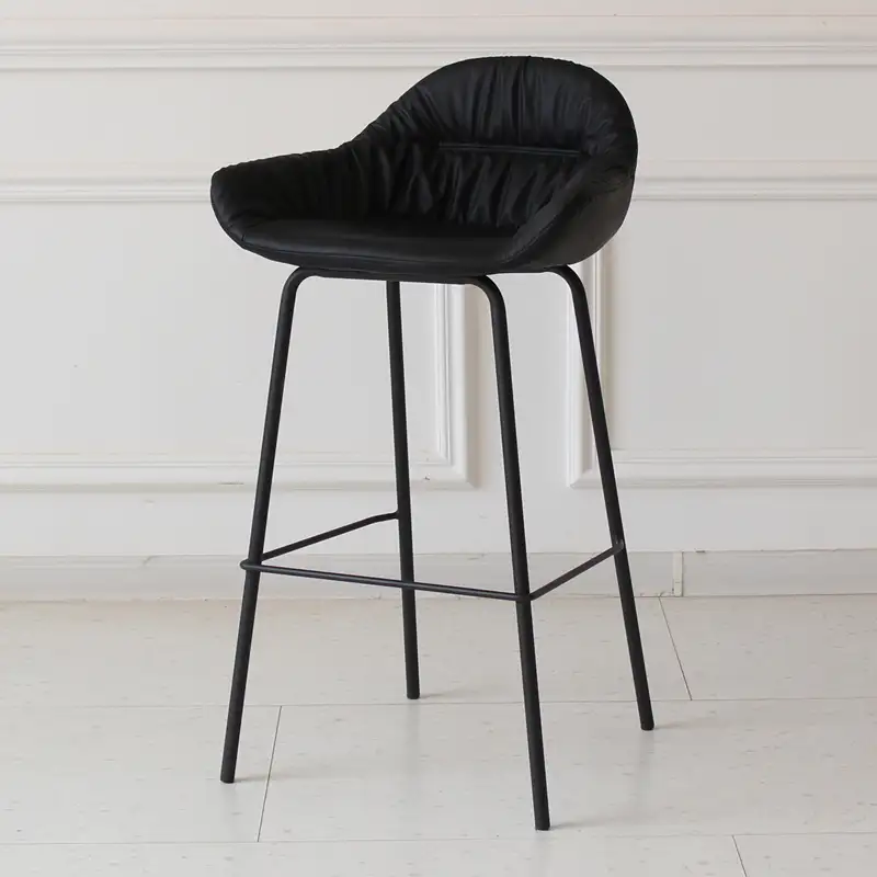 Tabouret de bar gris à dossier